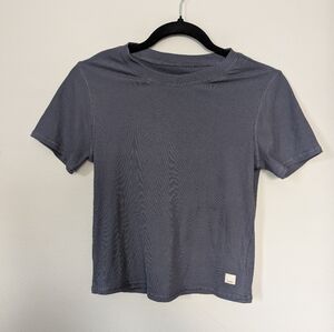 Vuori Pose Fitted Tee